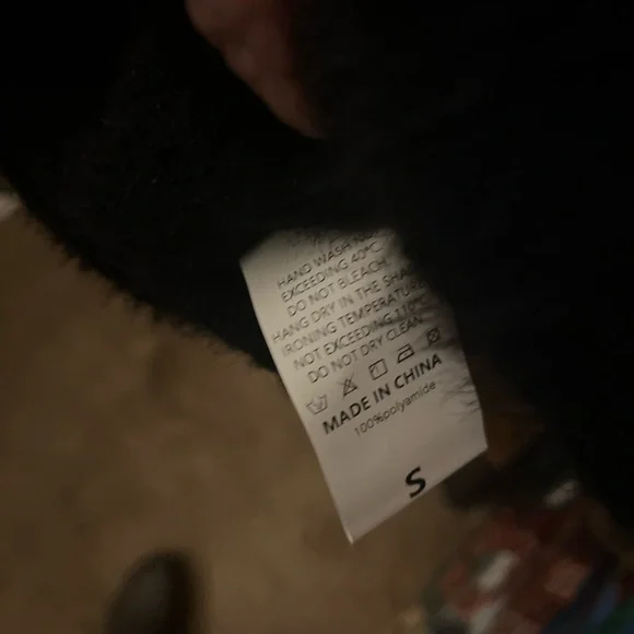 Black and White Dog Sweater men’s Dalmatian soft long crewneck NWOT - Picture 3 of 4